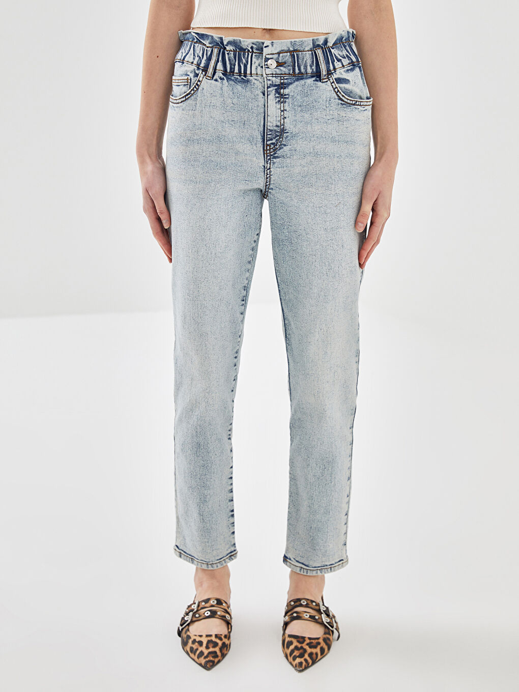LCWAIKIKI Classic Elasticated Waist Slim Mom Women's Jeans -S5AR47Z8-311