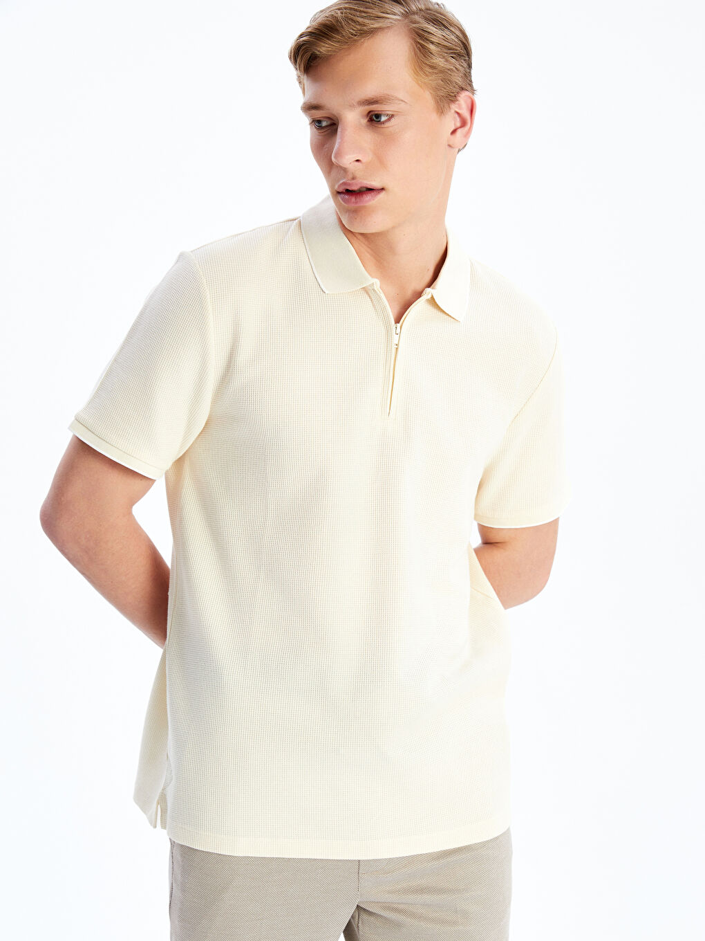 LCW Vision Polo Neck Short Sleeve Men's T-Shirt -S5AS22Z8-V0T