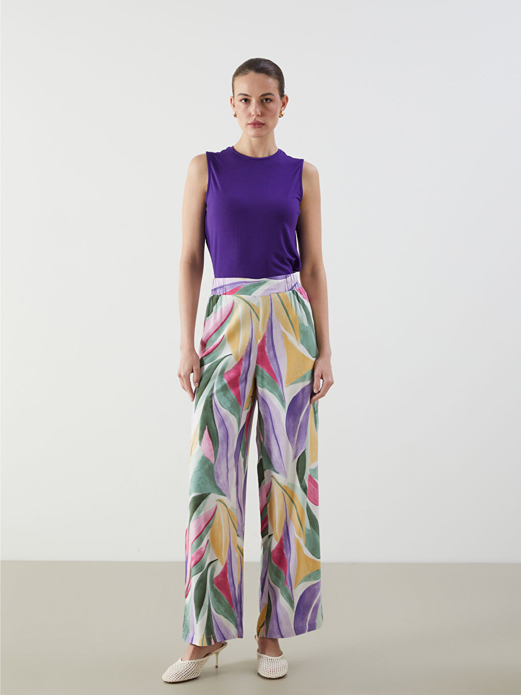 Mor Bisiklet Yaka Kadın Atlet-1