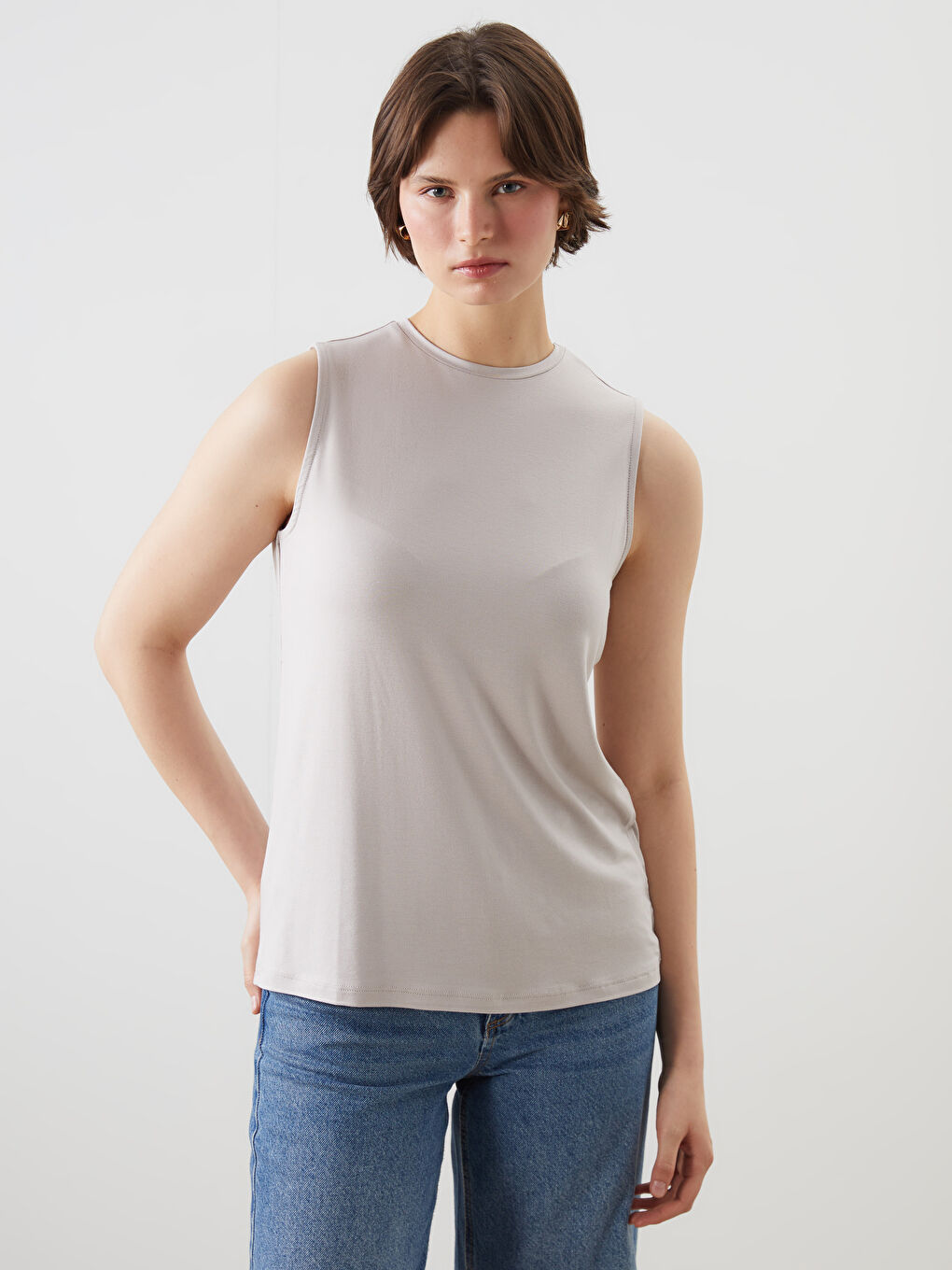 Gri Bisiklet Yaka Kadın Atlet