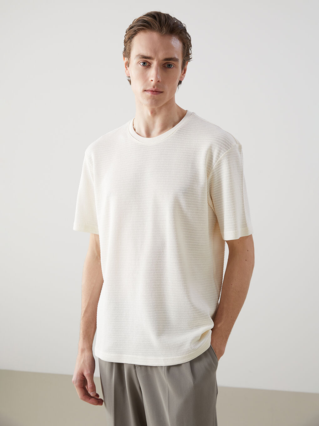 Crew Neck Short Sleeve Men's T-shirt -S5AU04Z8-R9J