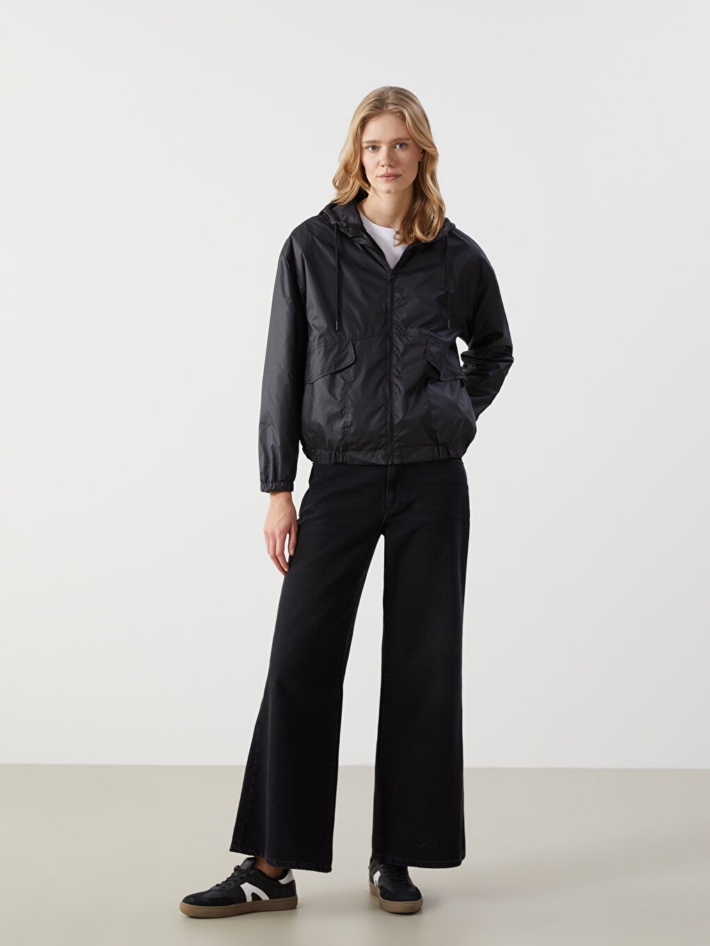 Әйелдерге арналған капюшонды оверсайз жаңбырға арналған күрте-1