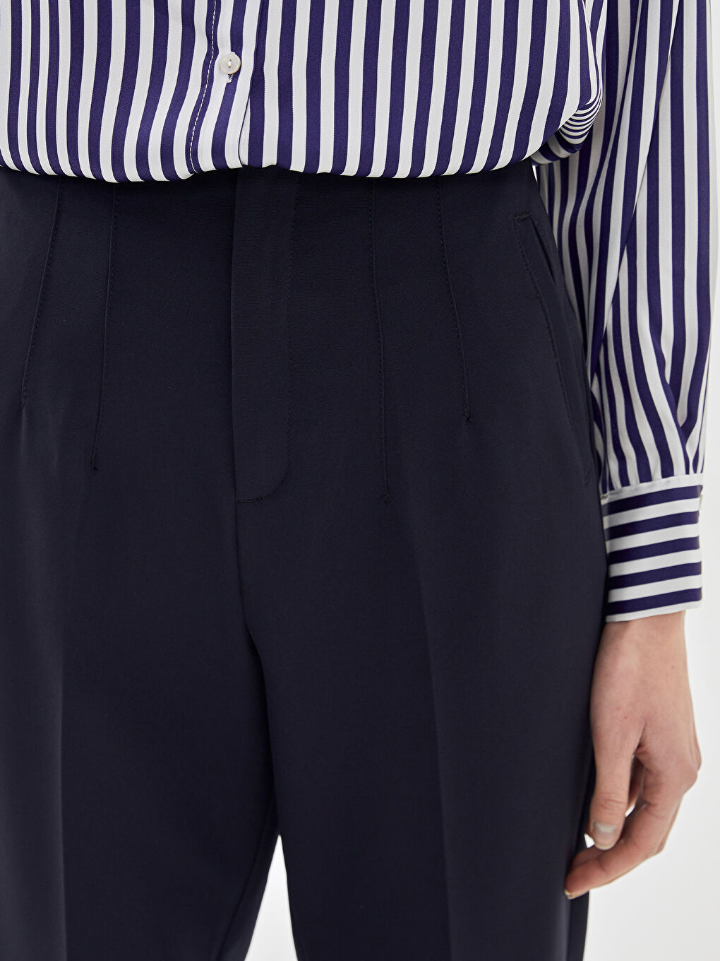 Pantalon Femme Taille Haute Coupe Svelte-2