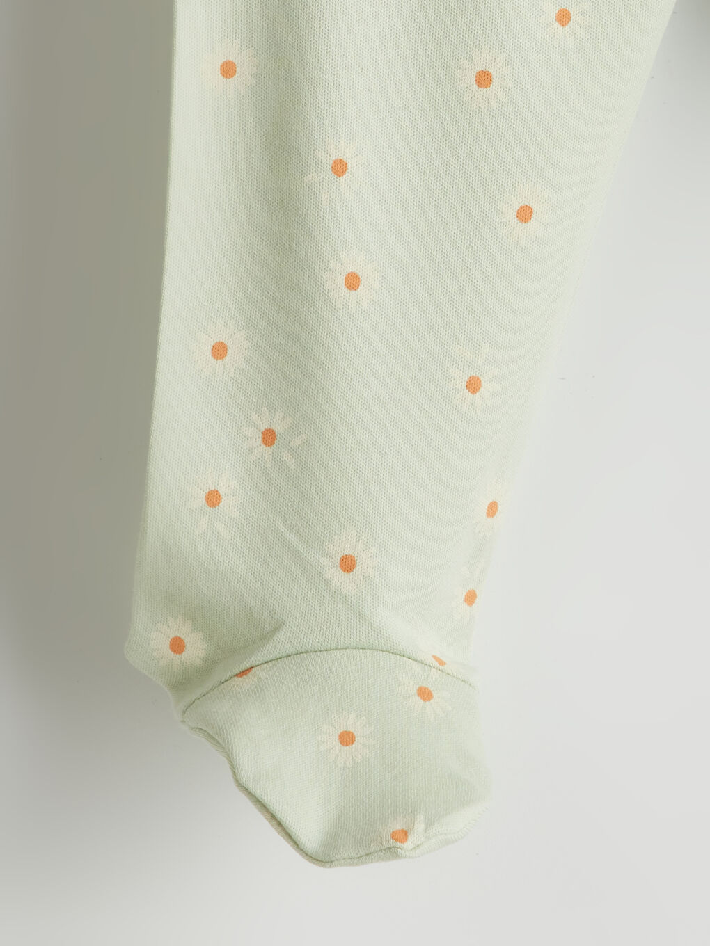 Yeşil Beli Lastikli Çiçekli Patikli Kız Bebek Pijama Alt-1