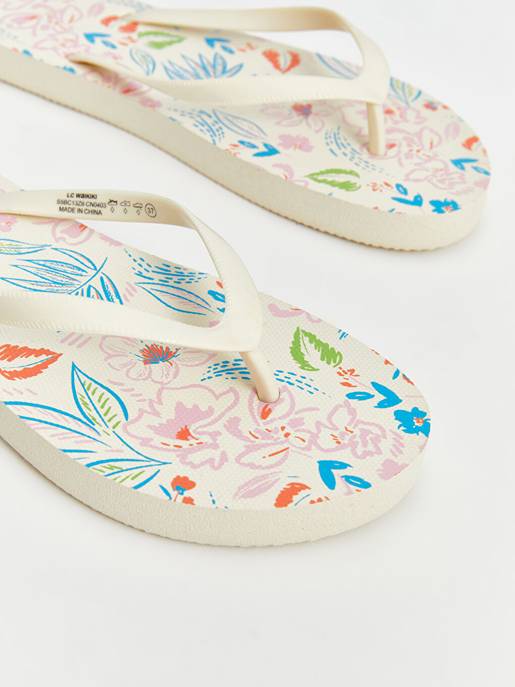 LC Waikiki Printed Flip Flops Women Beach Slippers -S5BC13Z8-M0T