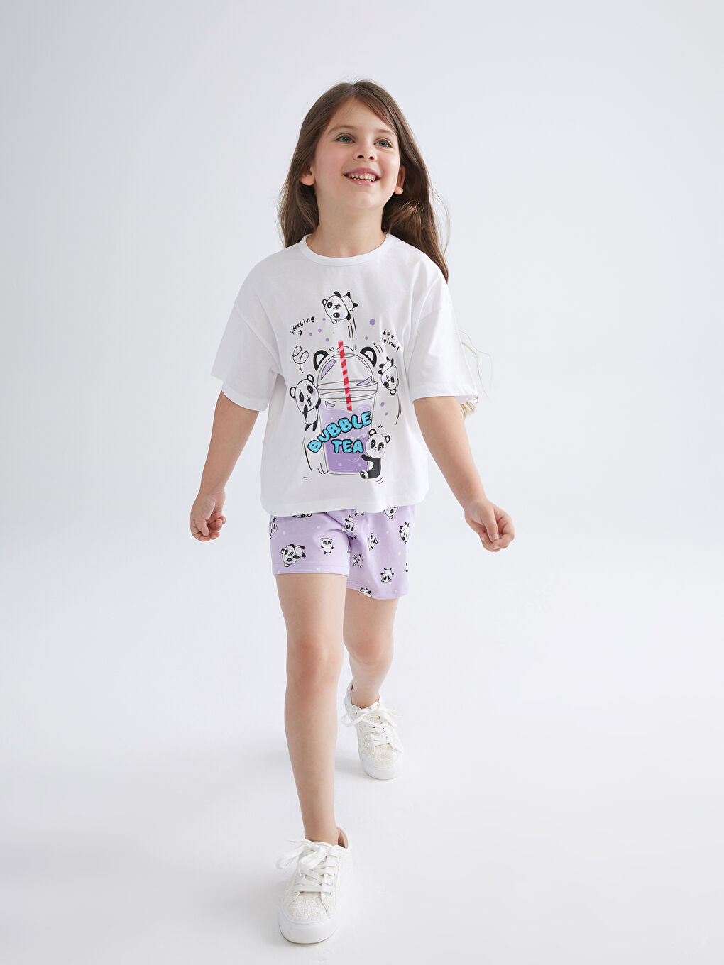 LCW Kids Crew Neck Printed Girls' Pyjama Set with Shorts -S5BC37Z1-FFB