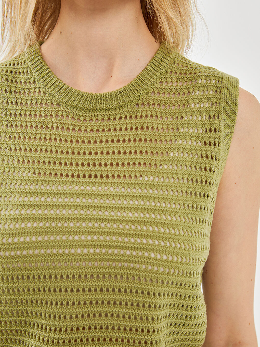Crew Neck Hole-Knitted Women's Knitwear Sweater -S5BD82Z8-GFJ