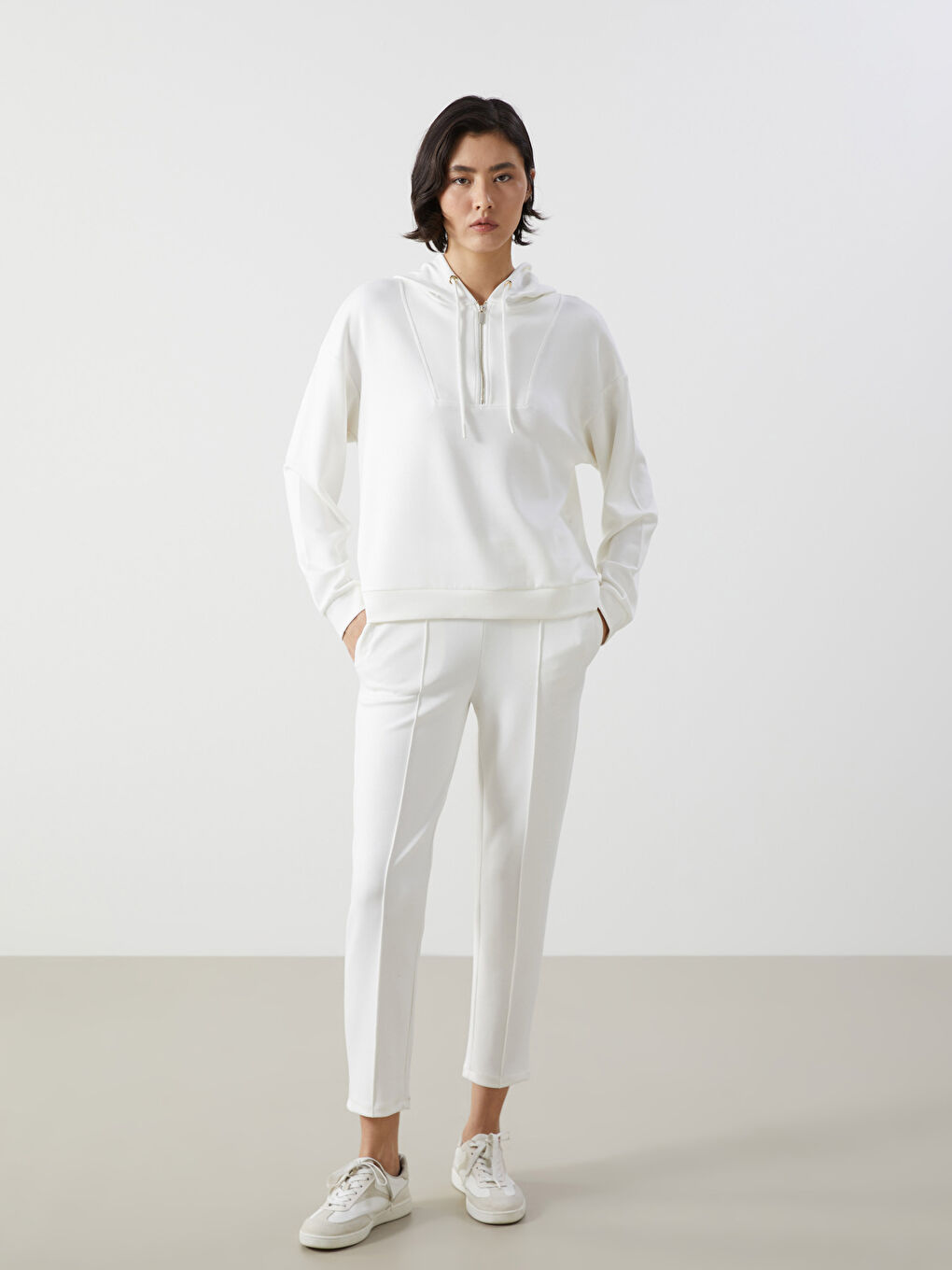 Ekru Loose Fit Kadın Hoodie-1