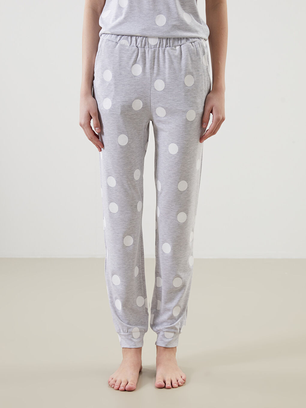 ელასტიური წელი კოპლებიანი ქალებისთვის პიჟამა ქვედაბოლო-1