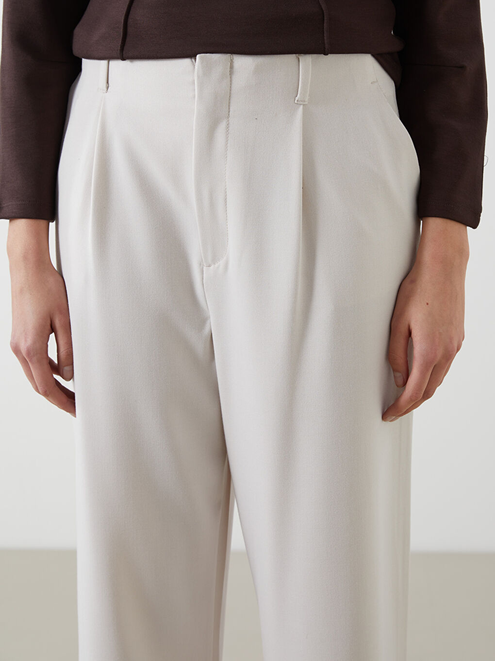 Pantalone za žene sa kaišem -S5BH40Z8-Q6M