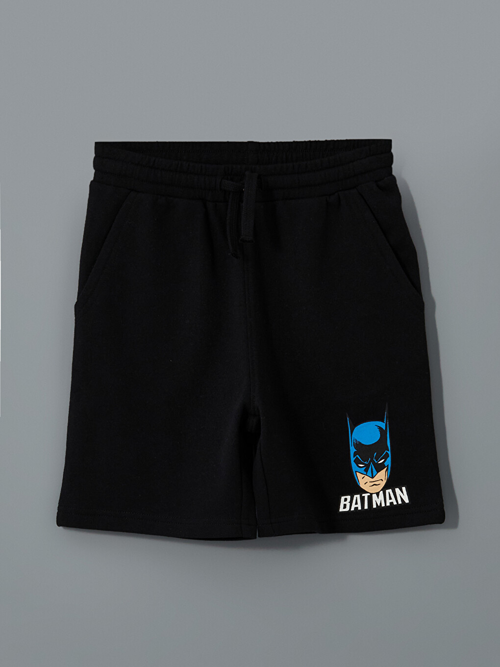 Siyah Batman Baskılı Erkek Çocuk Şort