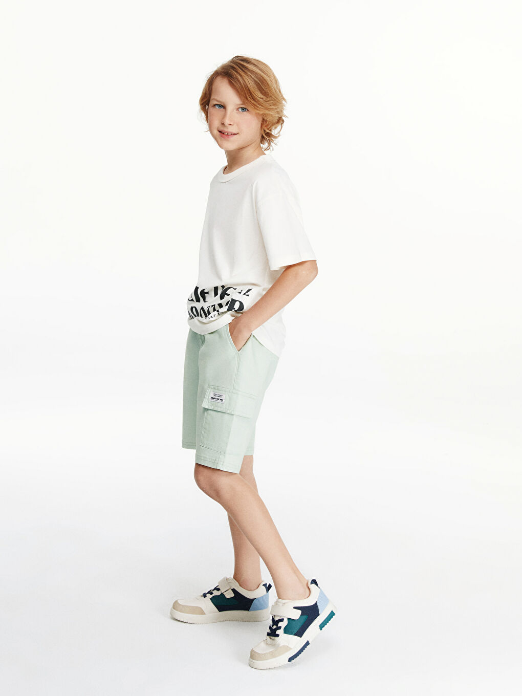 LCW Kids Beli Lastikli Erkek Çocuk Kargo Şort -S5BN49Z4-G3H