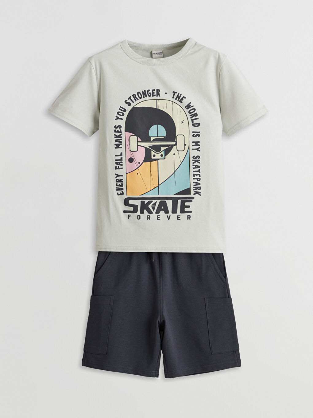 LCW Kids Gri Bisiklet Yaka Erkek Çocuk Tişört ve Şort