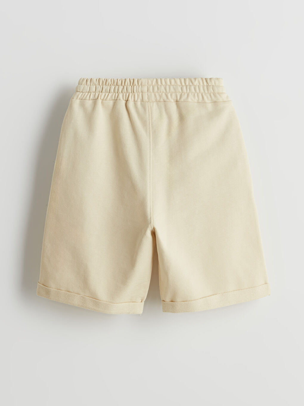 Bej Beli Lastikli Erkek Çocuk Şort-1