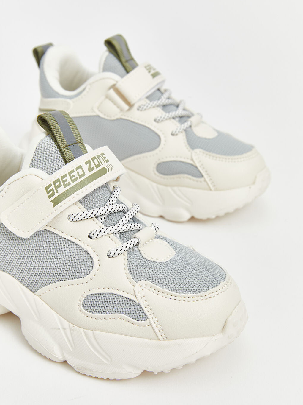 LC Waikiki Lace-up Boys' Sneakers -S5BO54Z4-VJP