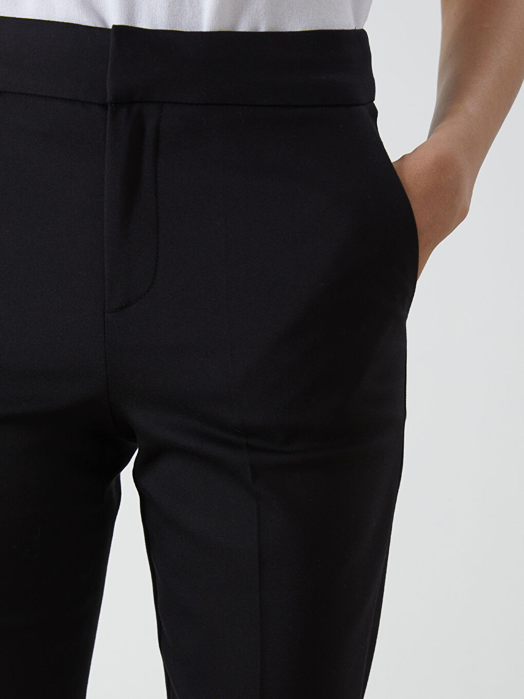 Siyah Beli Lastikli Dar Fit Kadın Pantolon-2