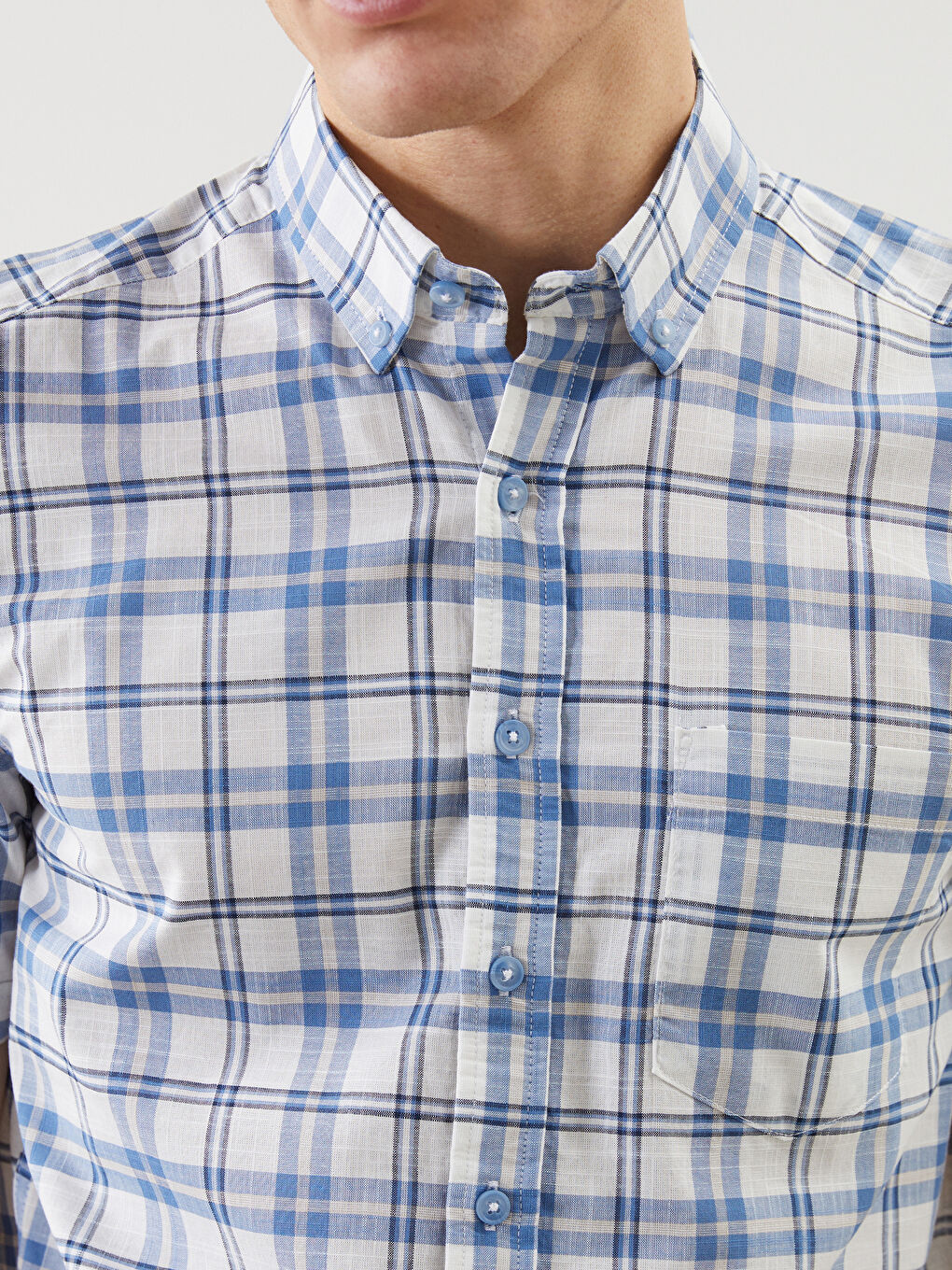 قميص كاروهات كم قصير عادي للرجال-2