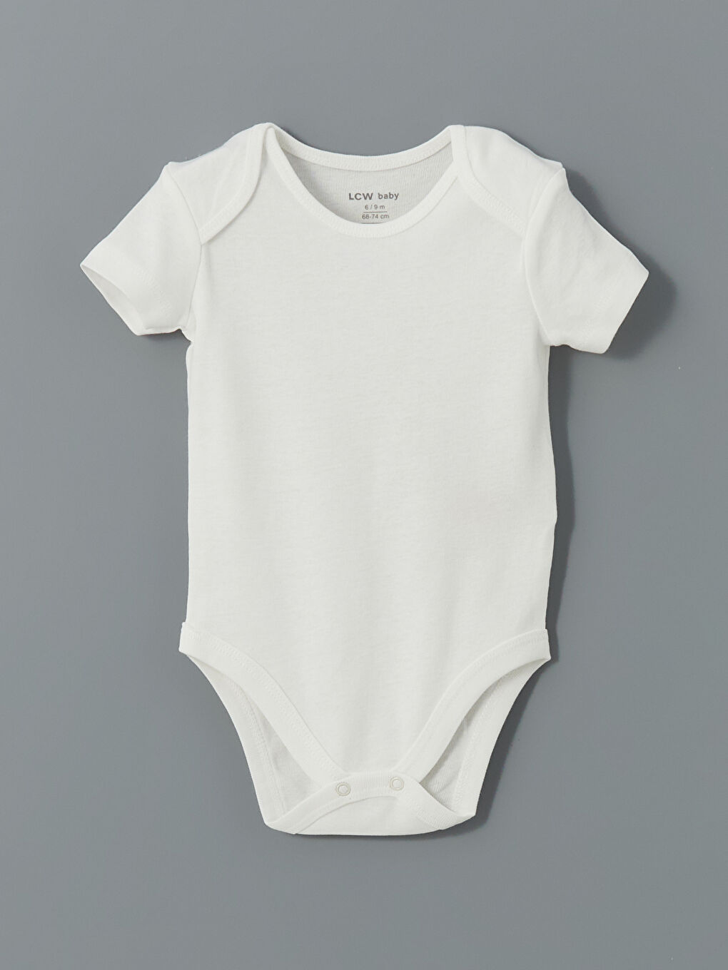 Ekru Bisiklet Yaka Kısa Kollu Erkek Bebek Çıtçıtlı Body