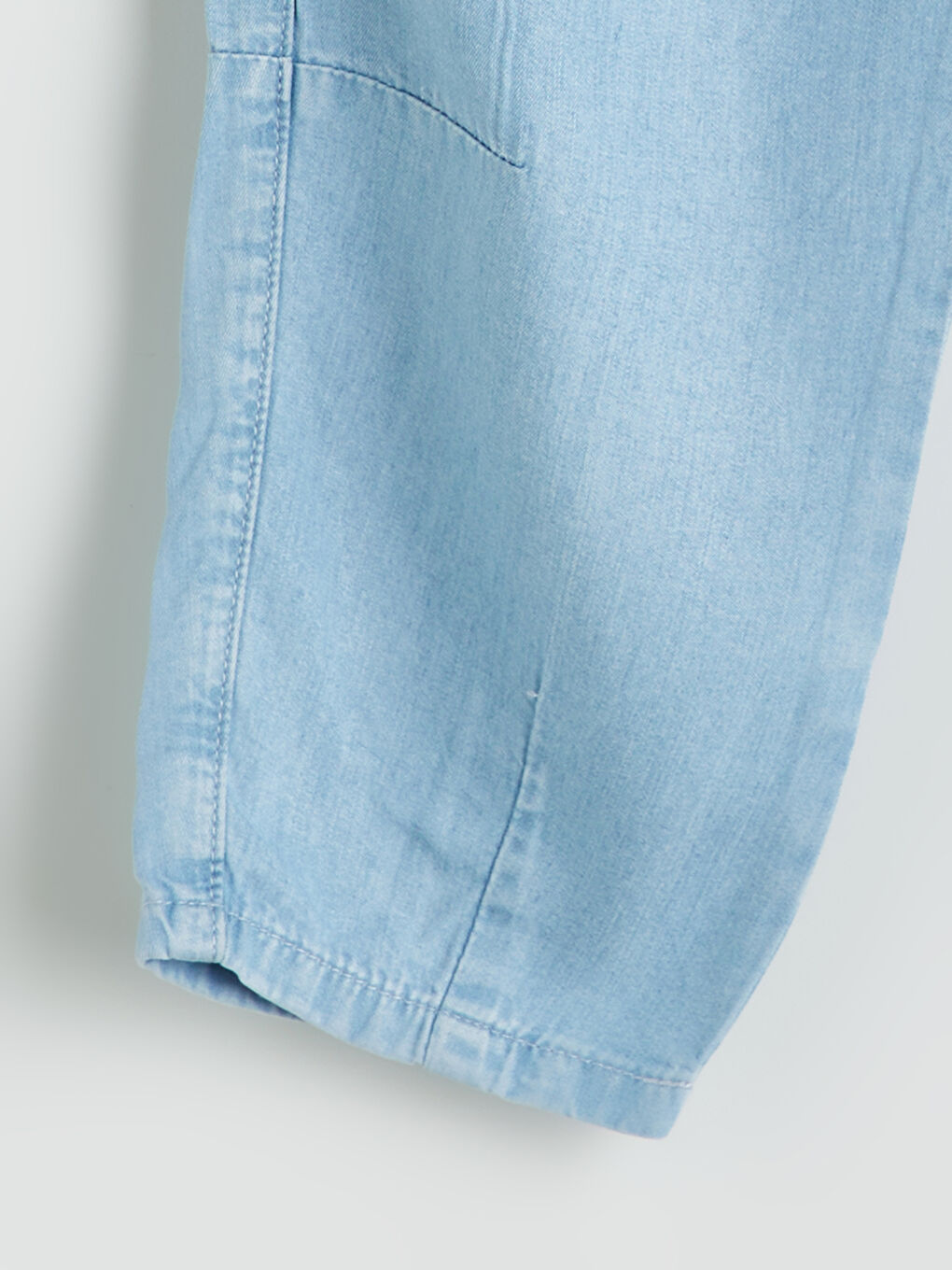 Elastic Waist Girls' Balloon Jeans-1