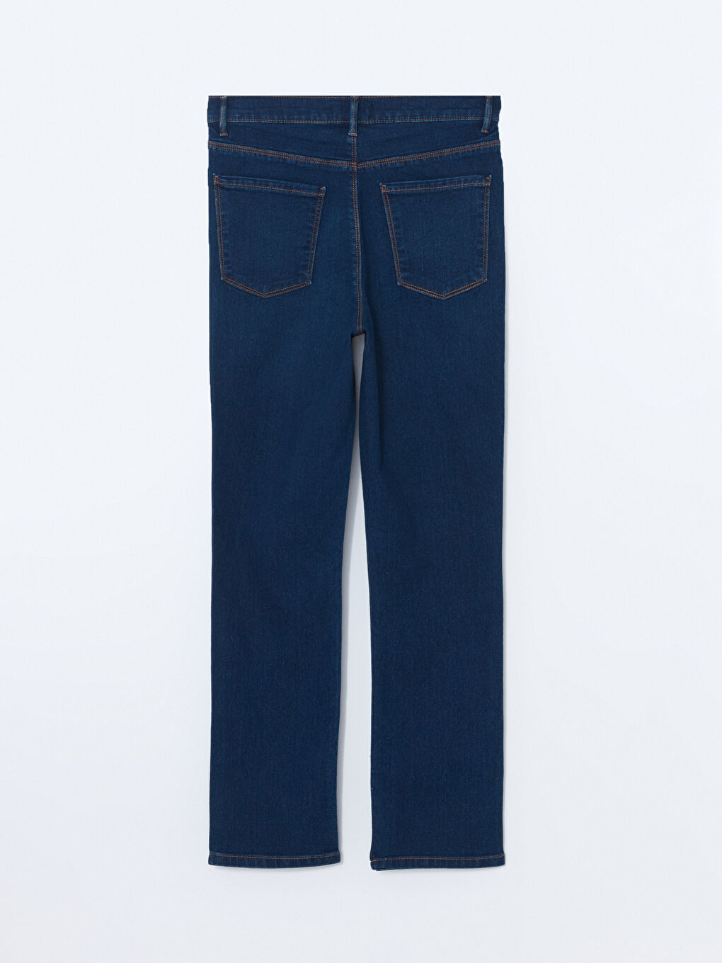 LCWAIKIKI Classic Indigo Straight Fit Kadın Jean Pantolon - 6