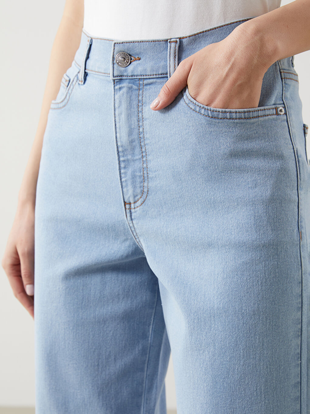 Elastic Waist Wide Leg Women's Jeans -S5CB23Z8-311