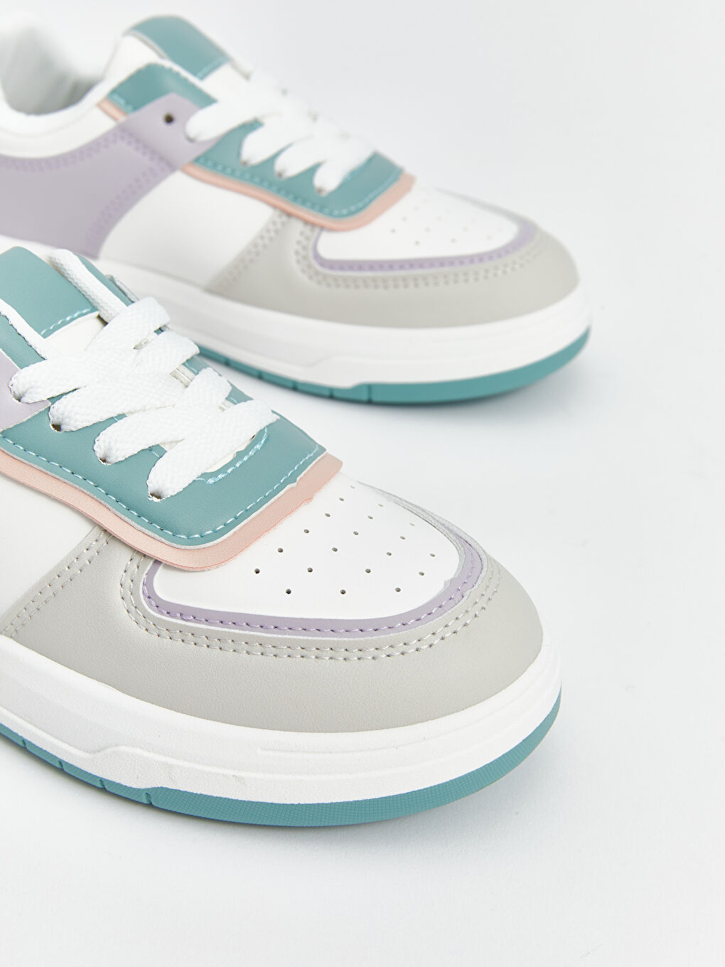 Lace-up Girls' Sneakers -S5CB80Z4-M0T