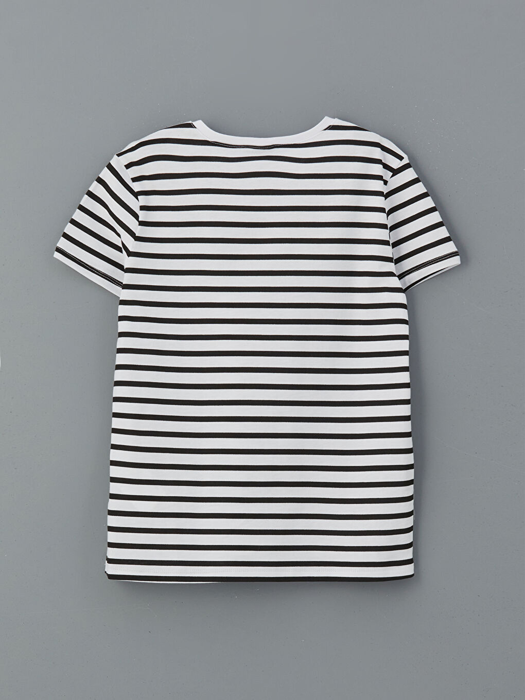 Siyah Bisiklet Yaka Çizgili Kız Çocuk Tişört-1