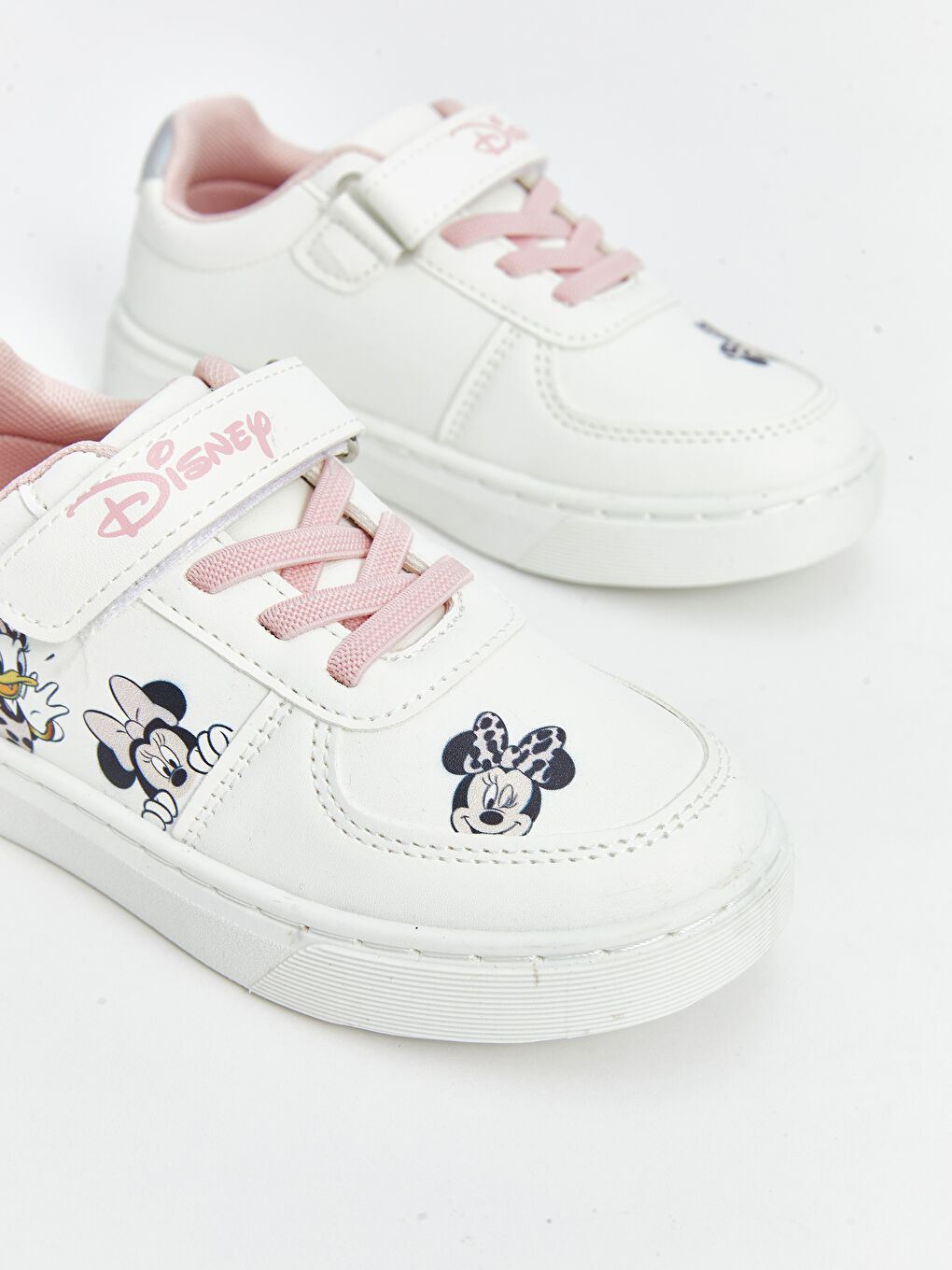 LCW STEPS Minnie Mouse Baskılı Kız Çocuk Spor Ayakkabı -S5CD22Z4-Q6K