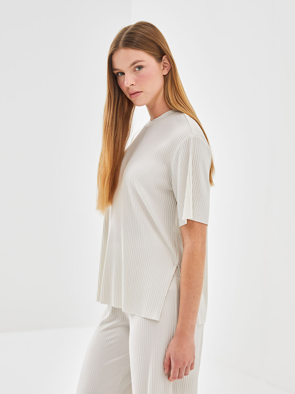 LCW Vision Crew Neck Crepe Women's T-Shirt -S5CD70Z8-VF5
