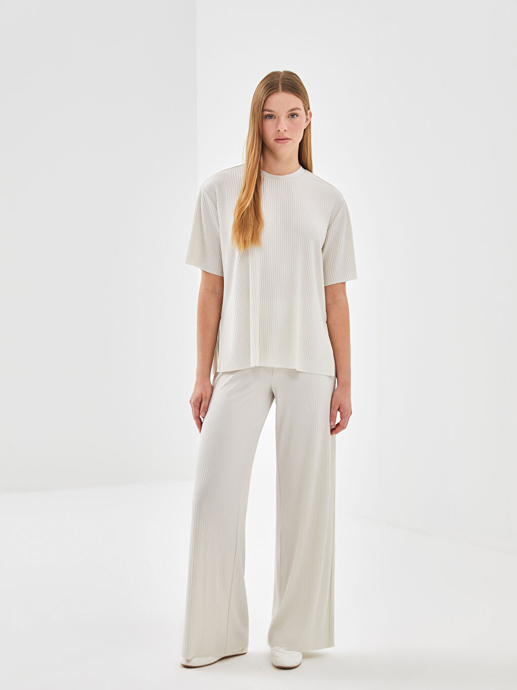 LCW Vision Crew Neck Crepe Women's T-Shirt -S5CD70Z8-VF5