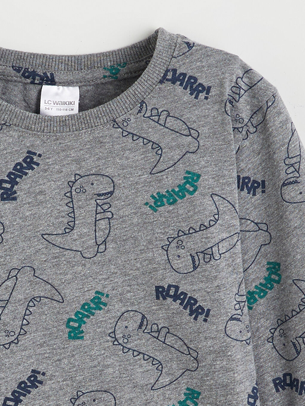 طقم بيجامة للأولاد بأكمام طويلة ومطبوع-2