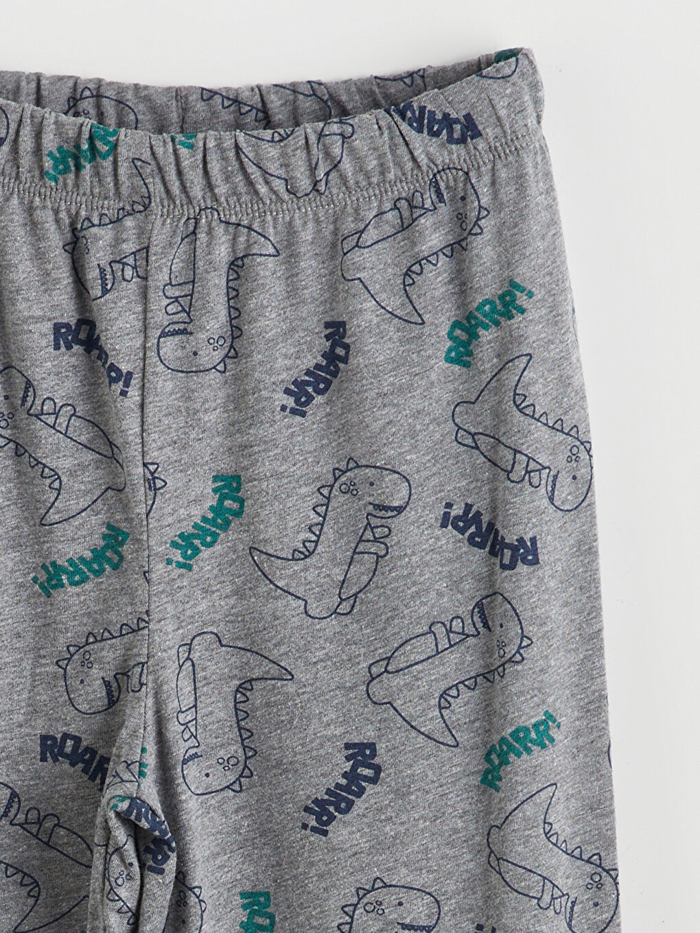 طقم بيجامة للأولاد بأكمام طويلة ومطبوع-5