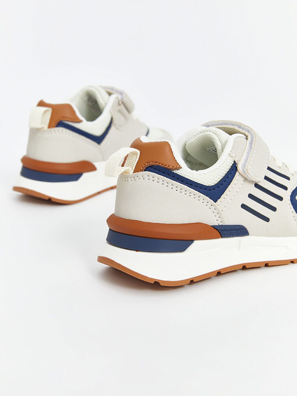 Laces & Hook-and-Loop Boys' Sneakers -S5CH38Z4-DWR