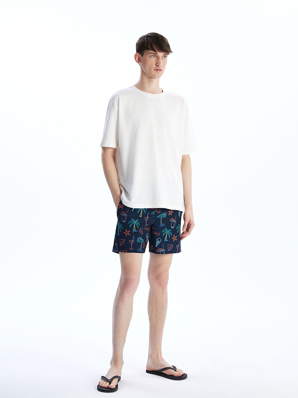 Lacivert Kısa Boy Desenli Erkek Deniz Şortu