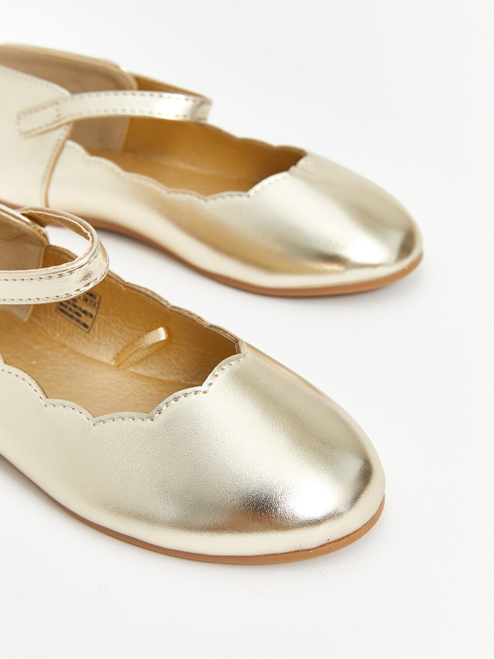 Shiny Looking Girl's Flats -S5CI95Z4-GHW