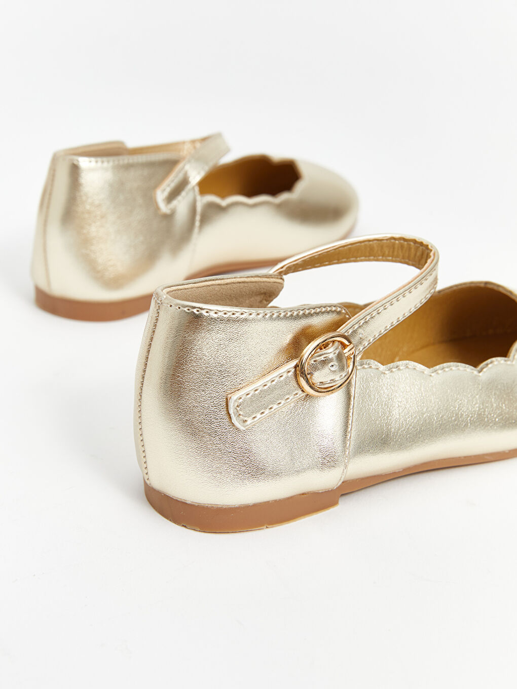 Shiny Looking Girl's Flats -S5CI95Z4-GHW
