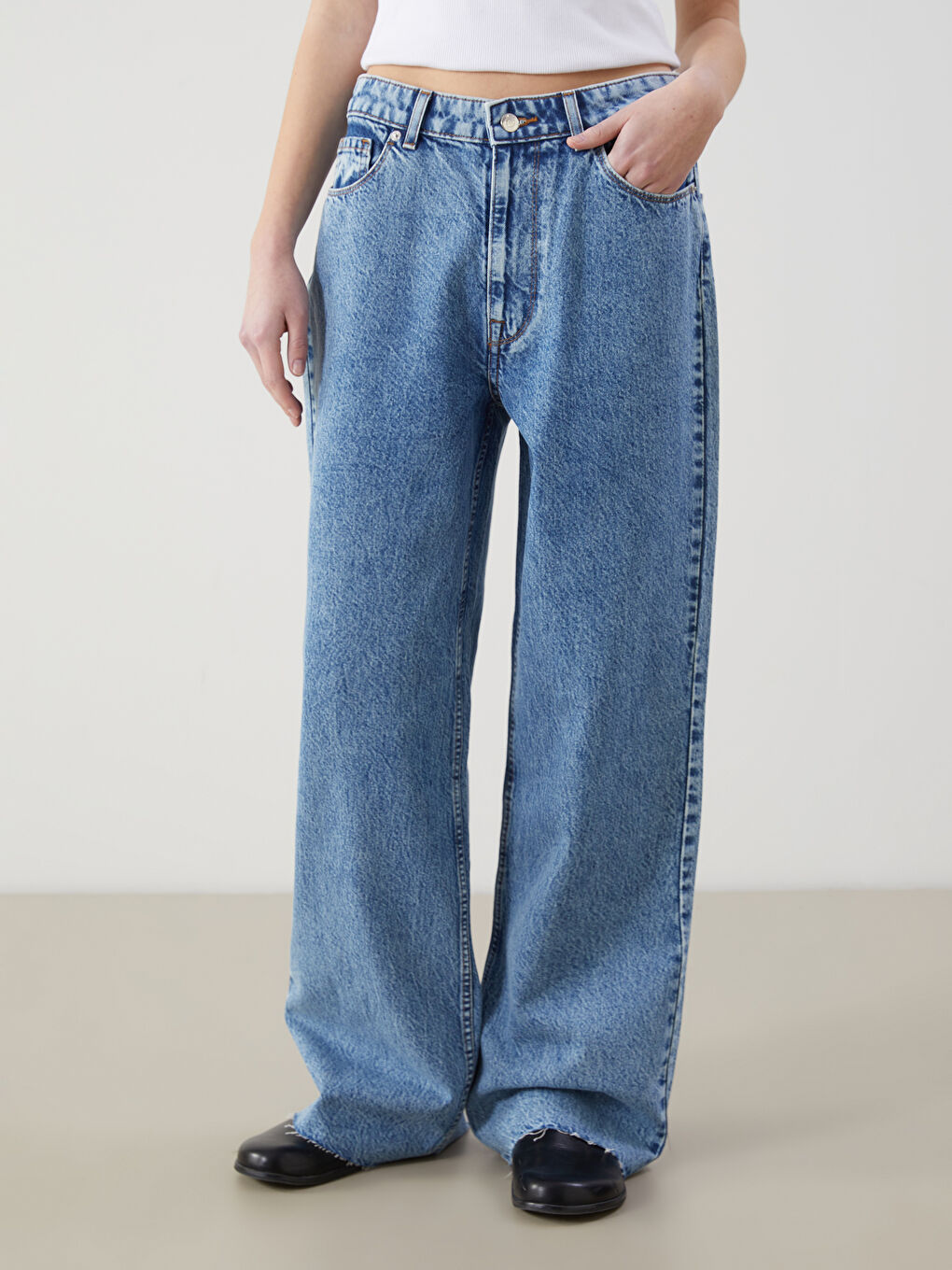 Jean Jambe Large pour Femmes-1