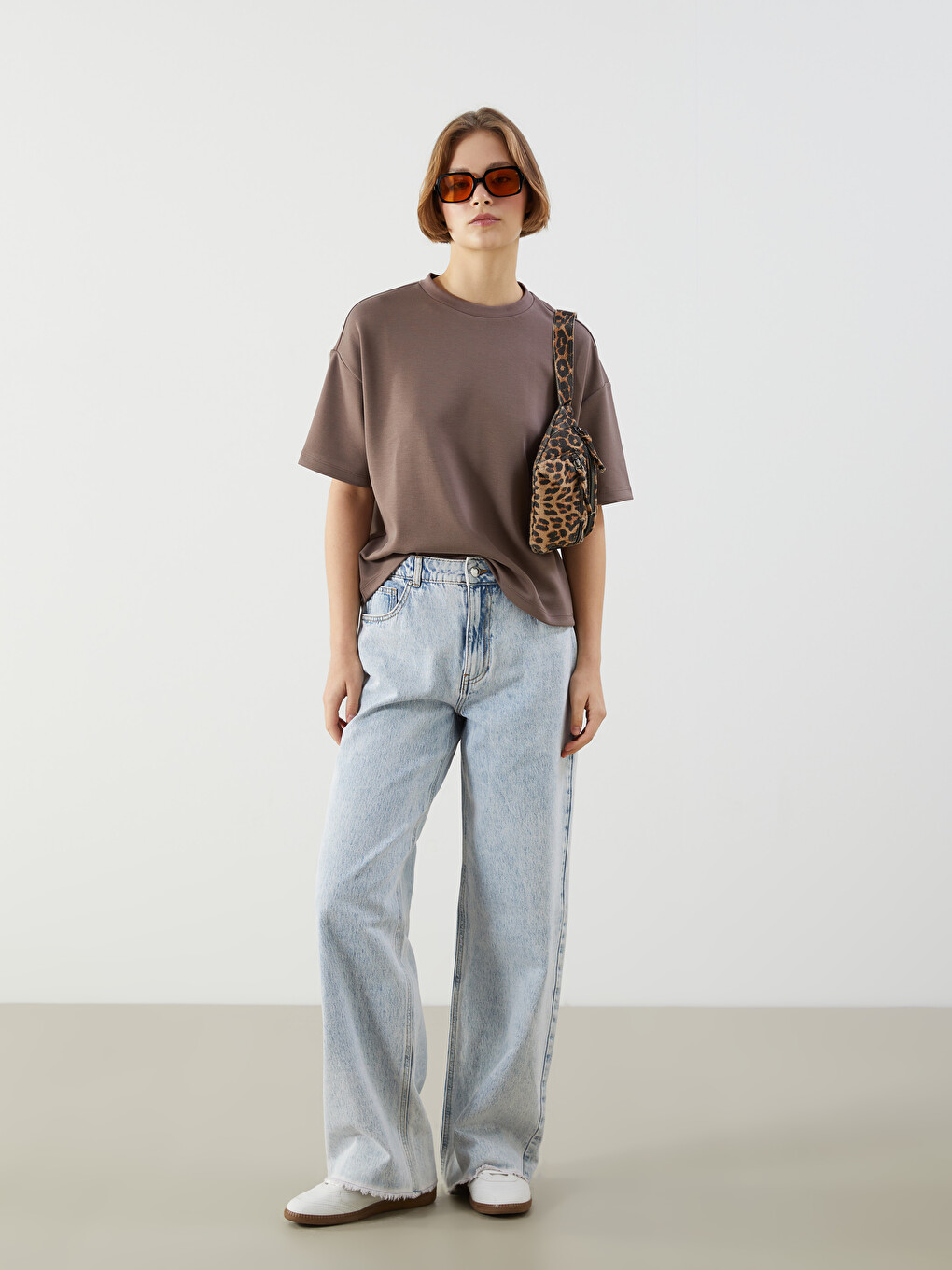 Jean Jambe Large Pour Femmes-1