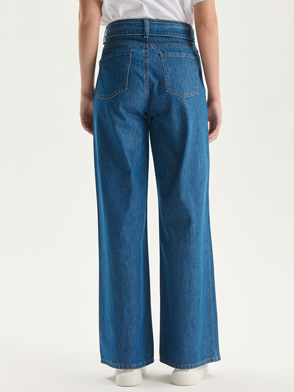Jean Taille Haute Ceinturé Jambe Large pour Femmes-3