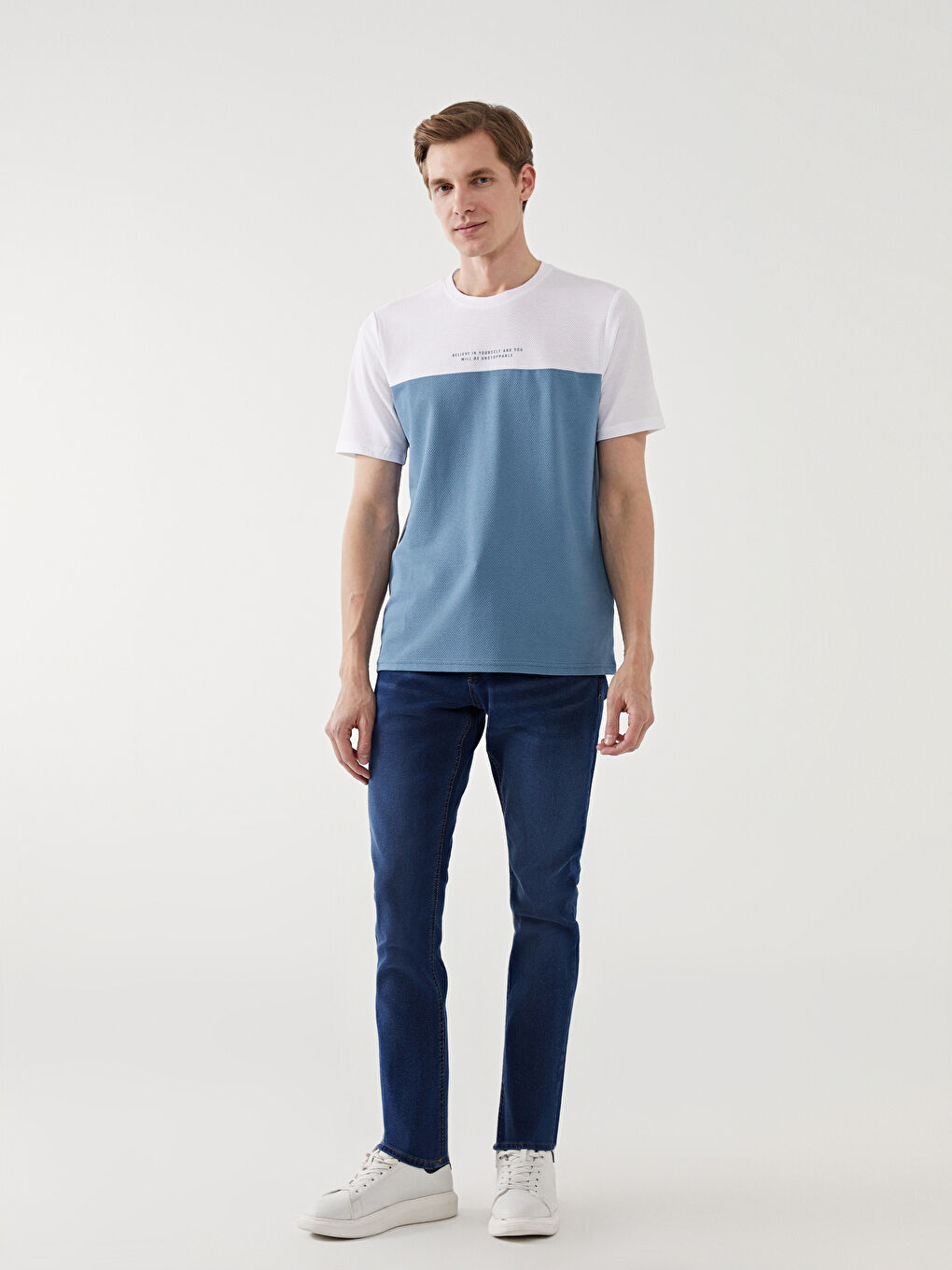 LCWAIKIKI Classic Crew Neck Short Sleeve Color Block Men's T-Shirt -S5CR67Z8-Q6K