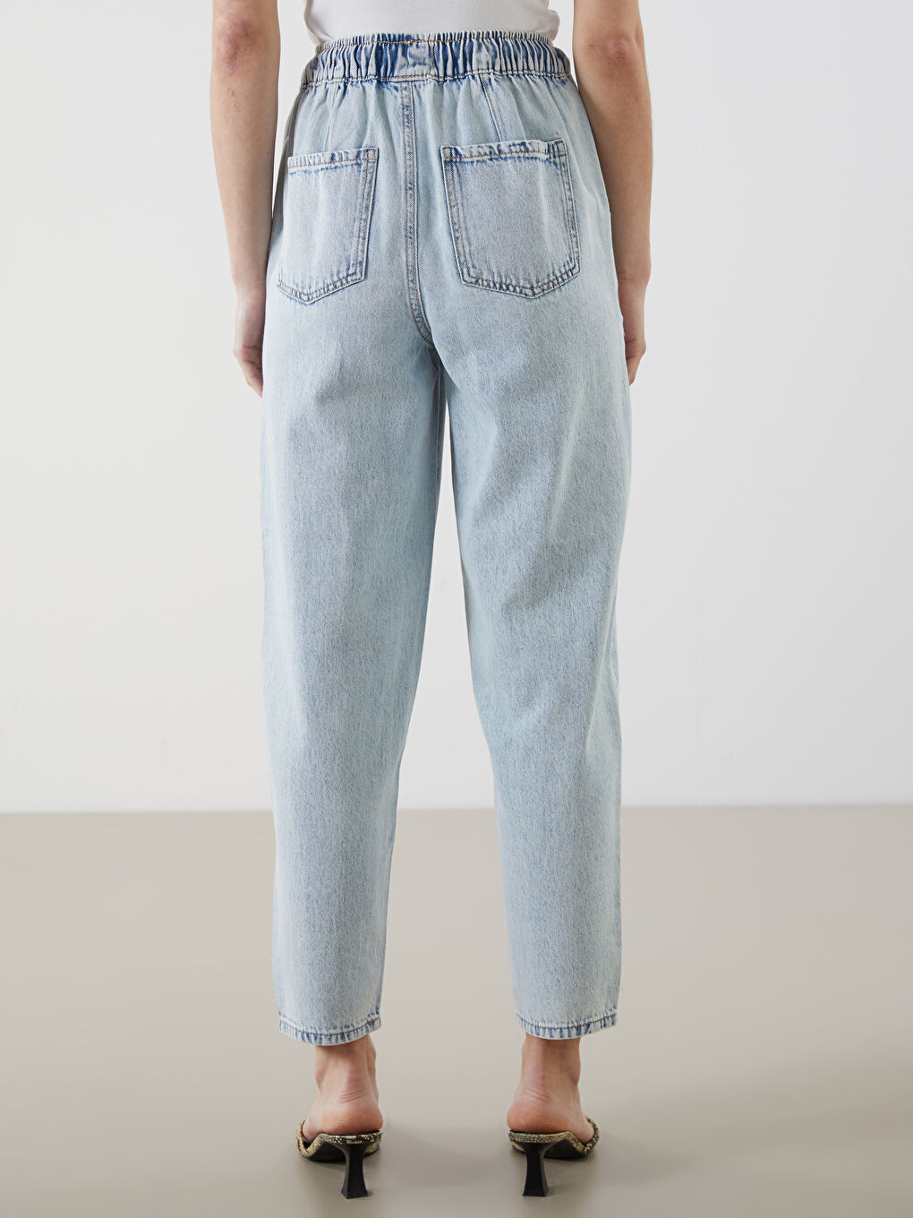 Elasticated Waist Mom Fit Women's Jeans -S5CR93Z8-311