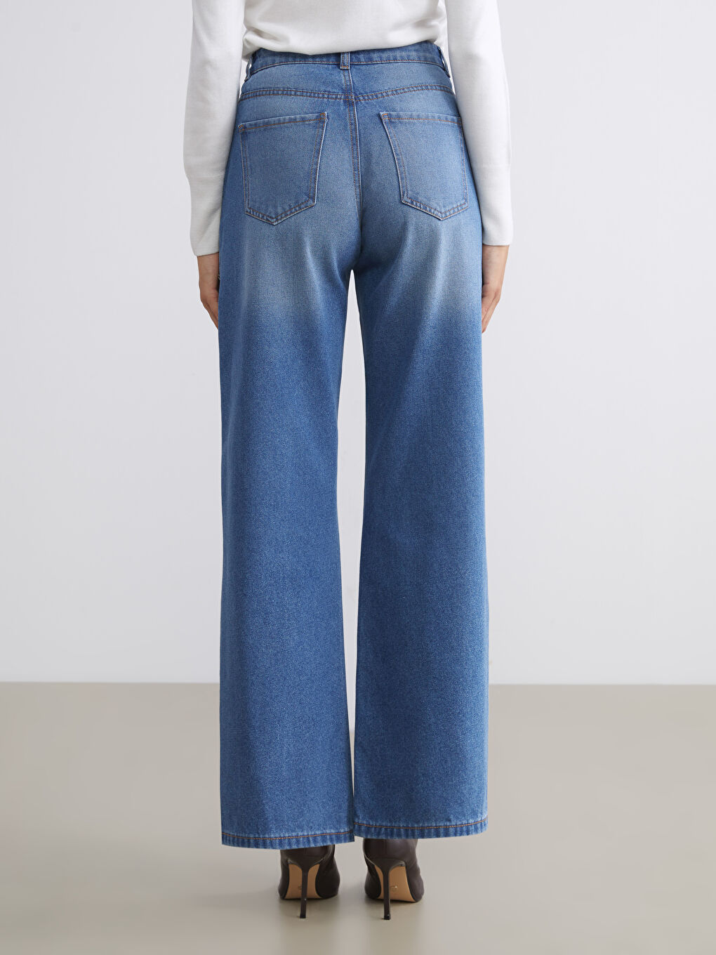 Жіночі широкі джинси-3