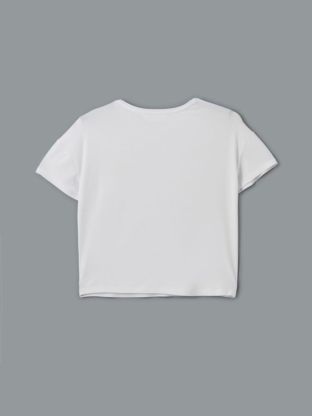 Beyaz Bisiklet Yaka Nakışlı Kadın Pijama Üst-5