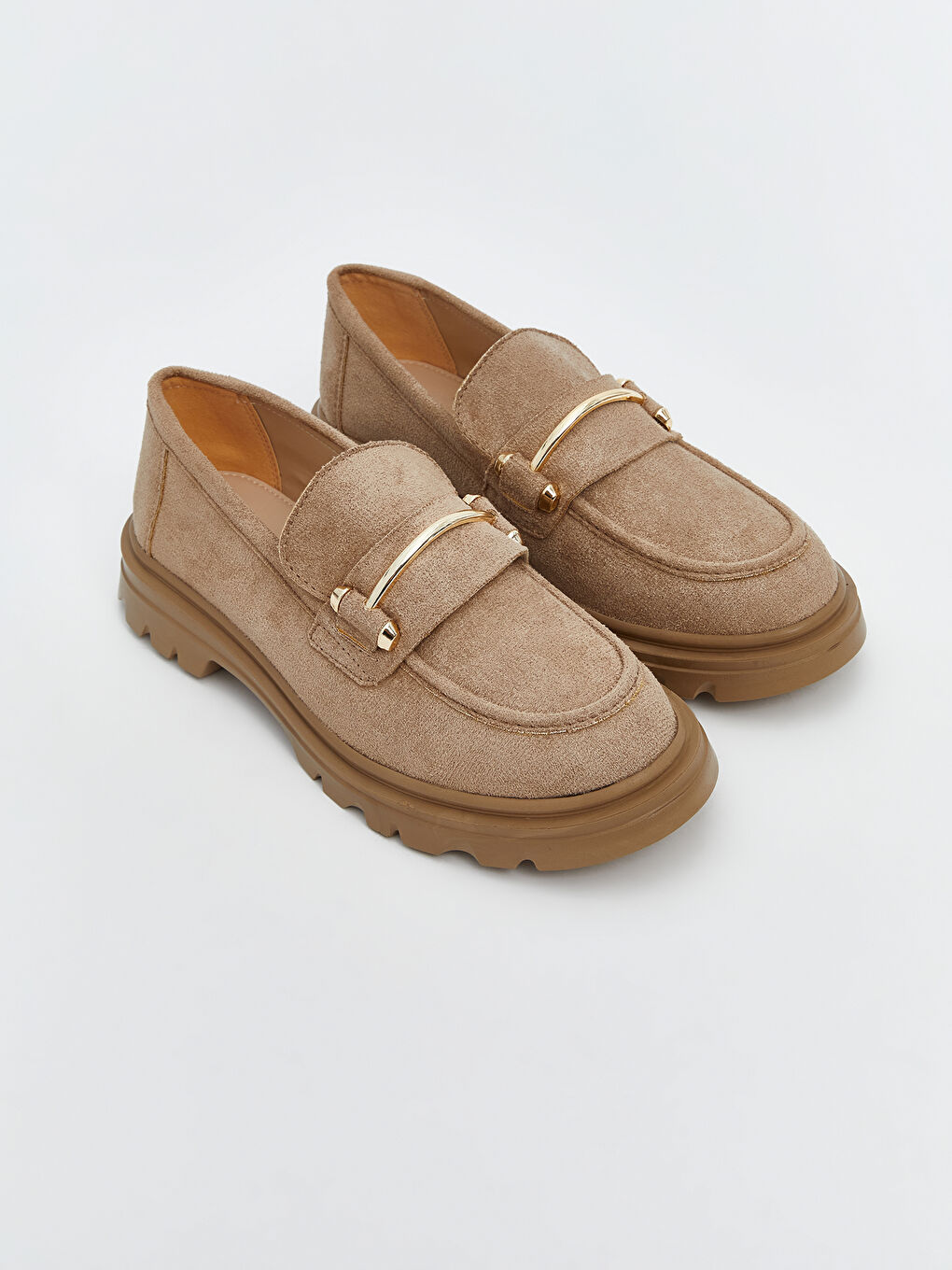 Bej Deri Görünümlü Metal Aplike Detaylı Kadın Loafer Ayakkabı-2