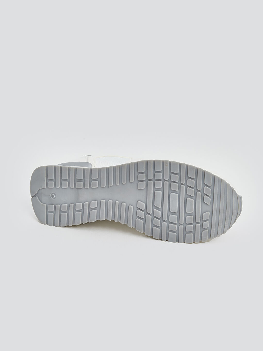 حذاء رياضي برباط -S5CY35Z8-J5E