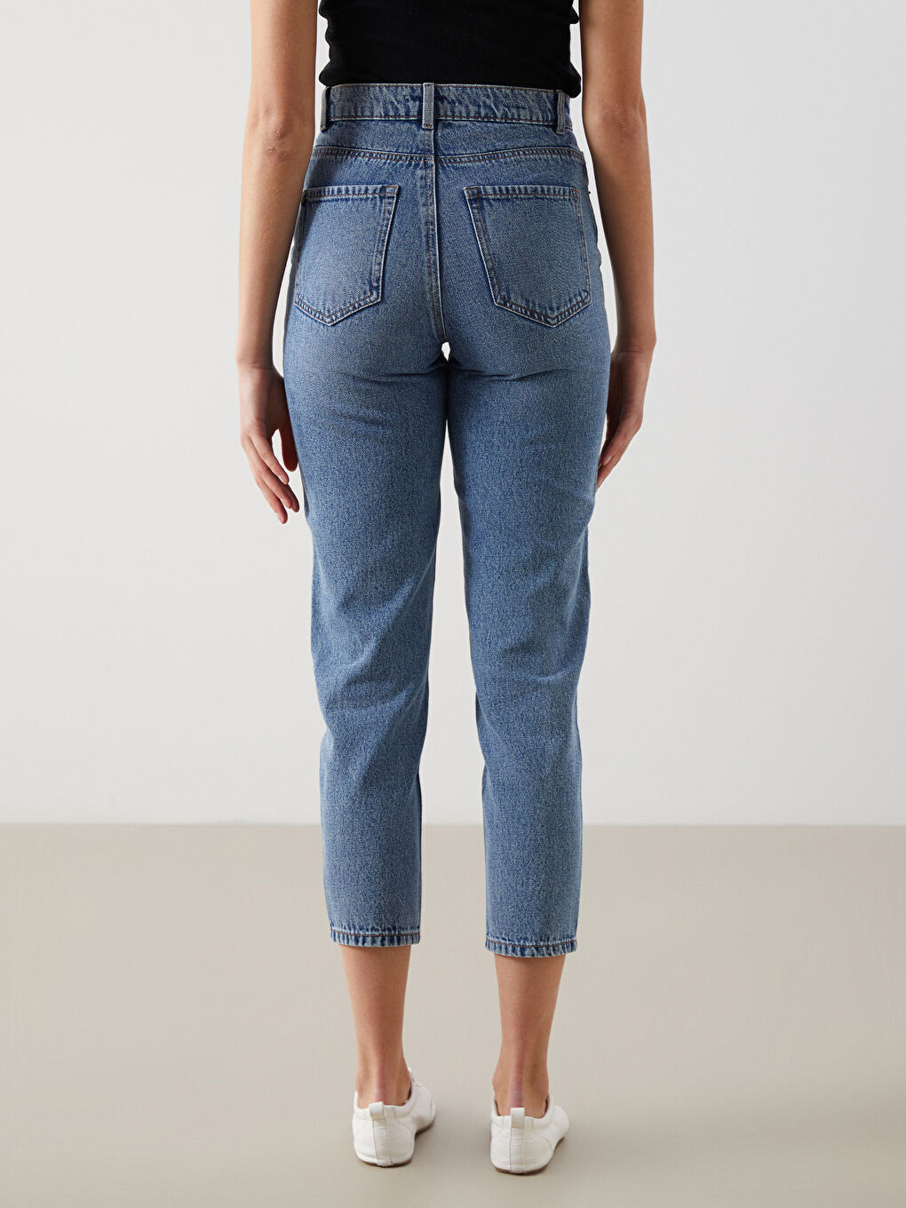 Ripped Detail Mom Fit Women's Jeans -S5CY46Z8-507