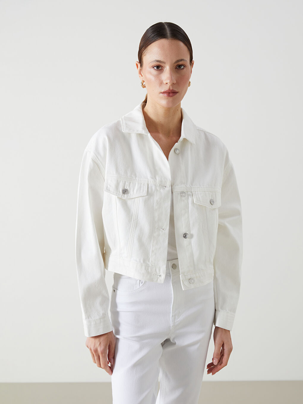 Collared Neck Women's Denim Jacket -S5CY48Z8-844