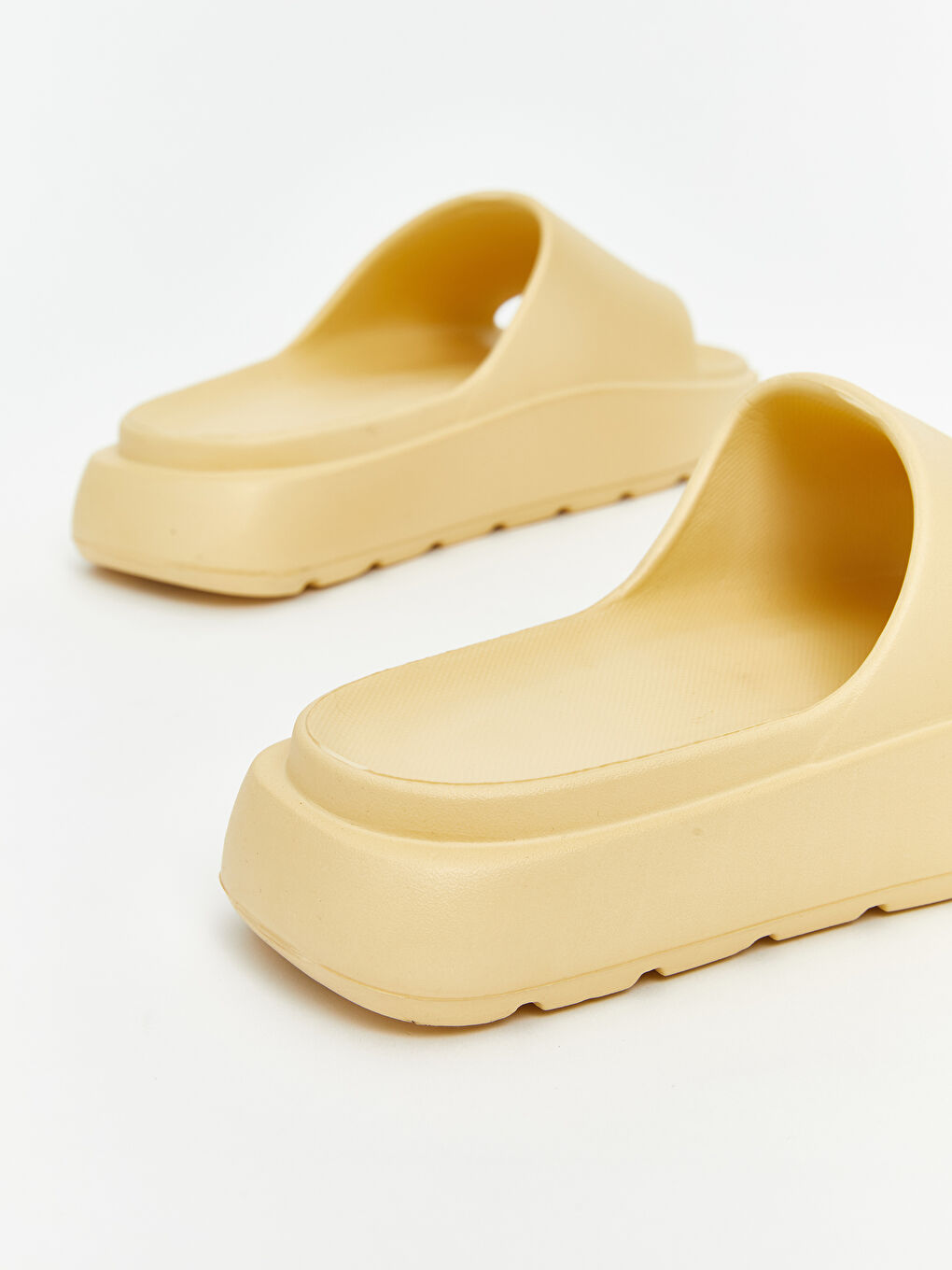 Single-Band Women's Slippers -S5DA20Z8-DAE