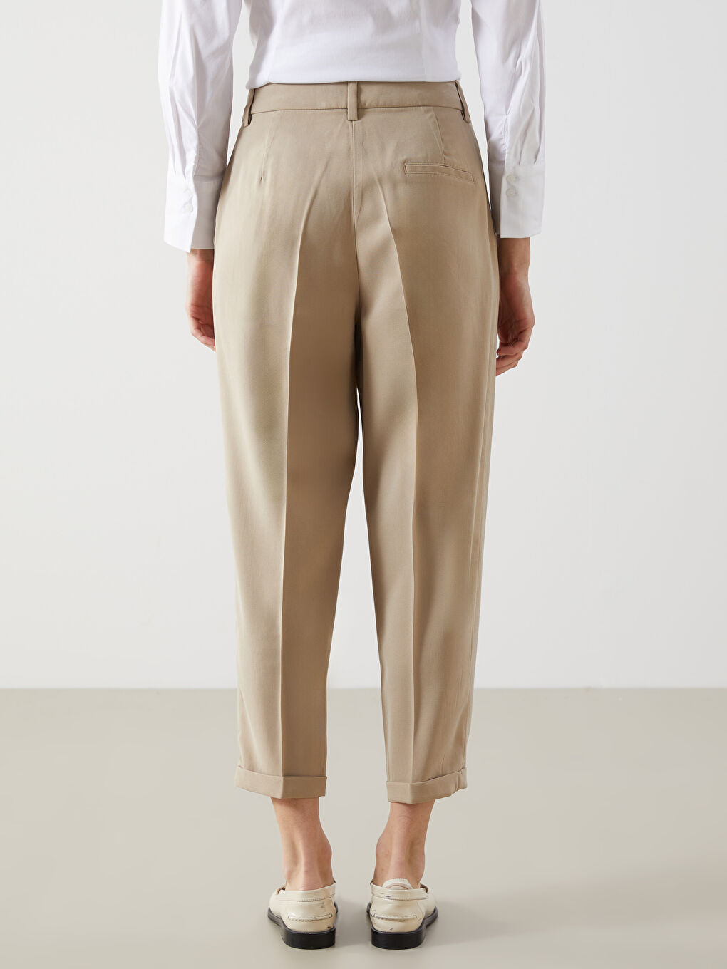 Ženske pantalone šargarepa kroja -S5DA34Z8-D1N