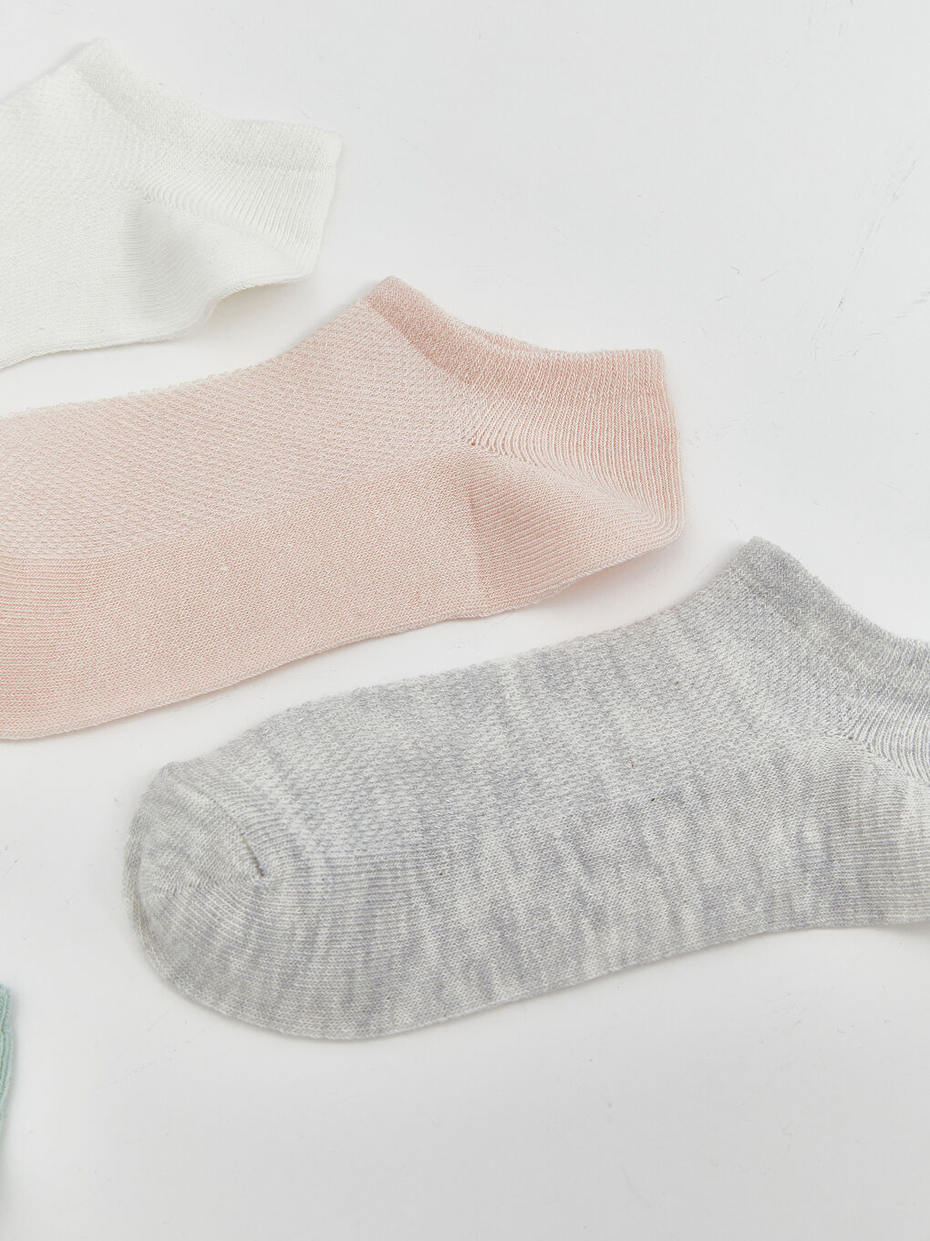 LCW DREAM Women's Plain Sneaker Socks 5-Pack -S5DB39Z8-FDU